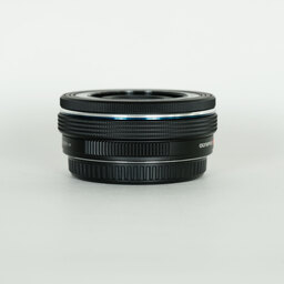 OLYMPUS M.ZUIKO DIGITAL ED 14-42mm F3.5-5.6 EZ ブラック