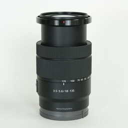 SONY E 18-135mm F3.5-5.6 OSS SEL18135