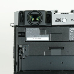 FUJIFILM X-E4 FUJIFILM X-E4