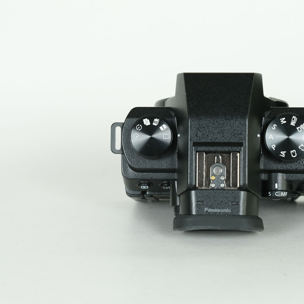 Panasonic LUMIX S5II DC-S5M2