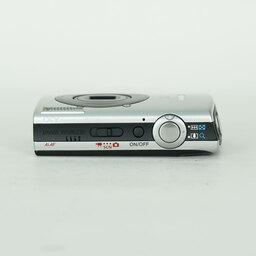 Canon IXY DIGITAL 910IS シルバーの出品 | ONE SCENE（ワンシーン）