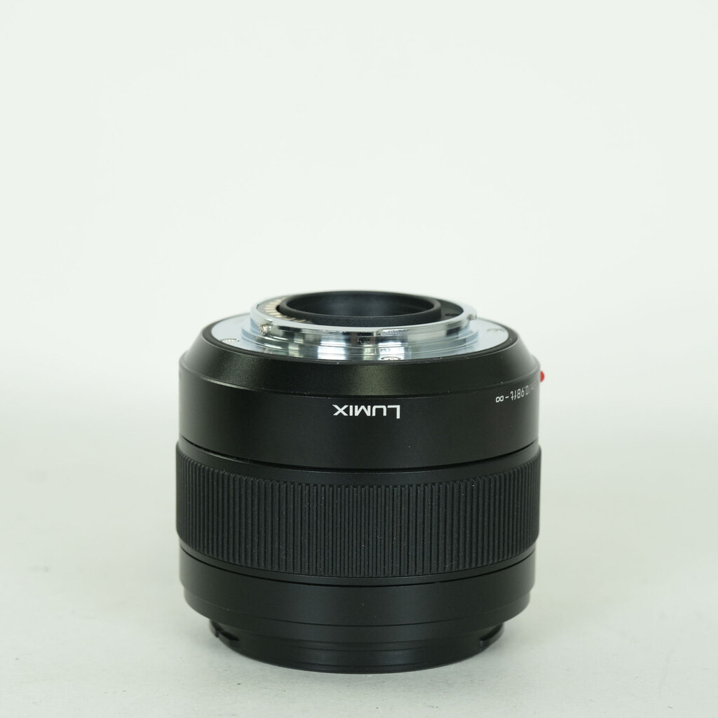 Panasonic LEICA DG SUMMILUX 25mm/F1.4 II ASPH.