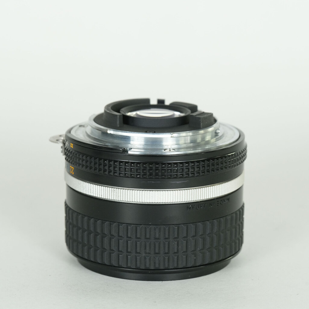 Nikon Ai Nikkor 28mm F2.8S