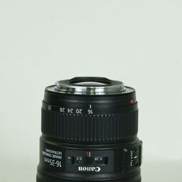 Canon EF16-35mm F4L IS USM Canon EF16-35mm F4L IS USM