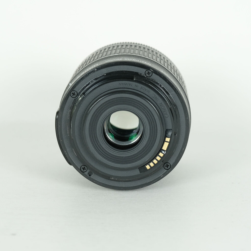 Canon EF-S18-55mm F3.5-5.6 IS STMの出品 | ONE SCENE（ワンシーン）