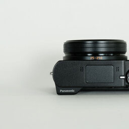 Panasonic LUMIX DMC-TX1