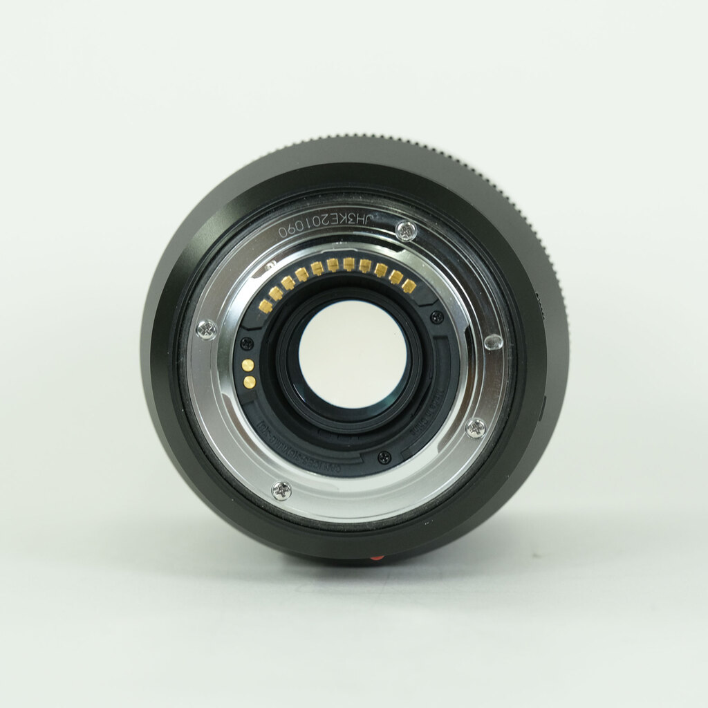 Panasonic LEICA DG VARIO-ELMARIT 50-200mm / F2.8-4.0 ASPH. / POWER O.I.S. Panasonic LEICA DG VARIO-ELMARIT 50-200mm / F2.8-4.0 ASPH. / POWER O.I.S.