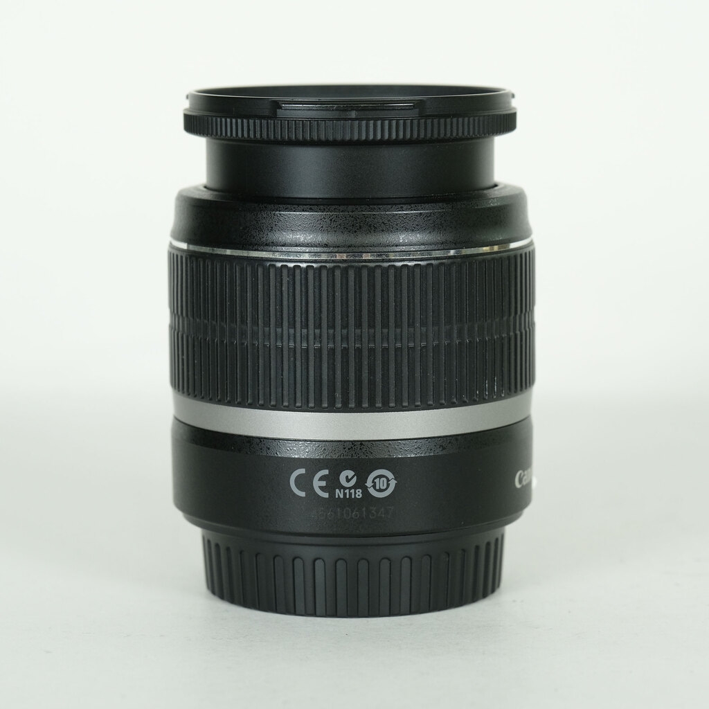 Canon EF-S18-55mm F3.5-5.6 ISの出品 | ONE SCENE（ワンシーン）
