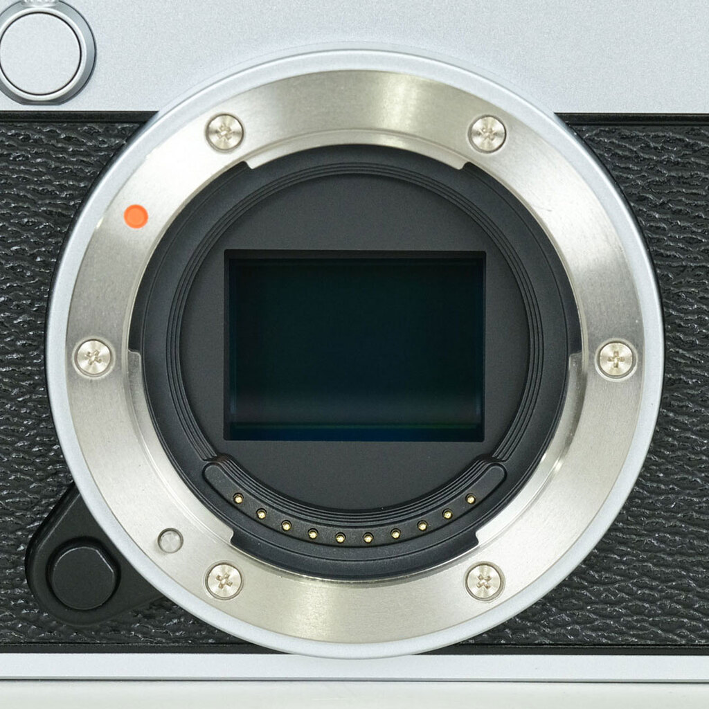 FUJIFILM X-E5