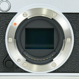 FUJIFILM X-E5