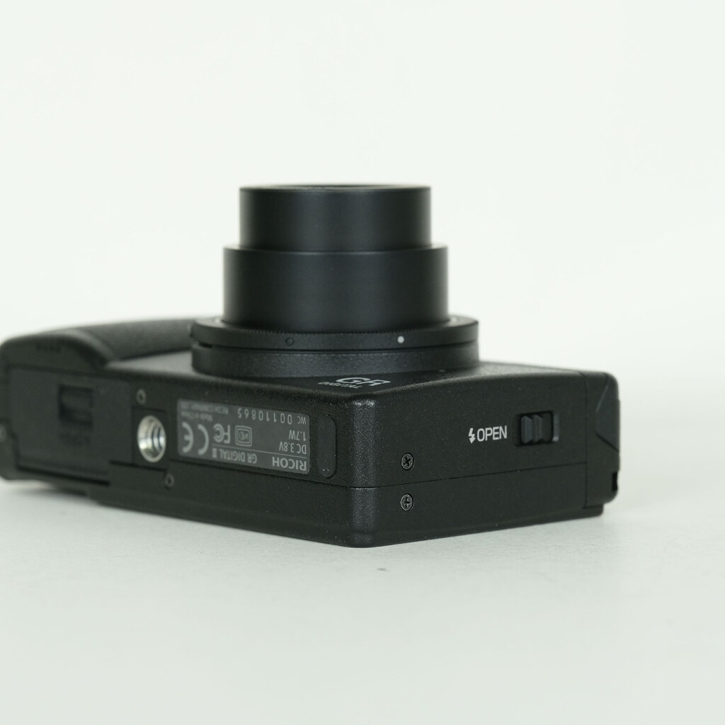 RICOH GR DIGITAL III