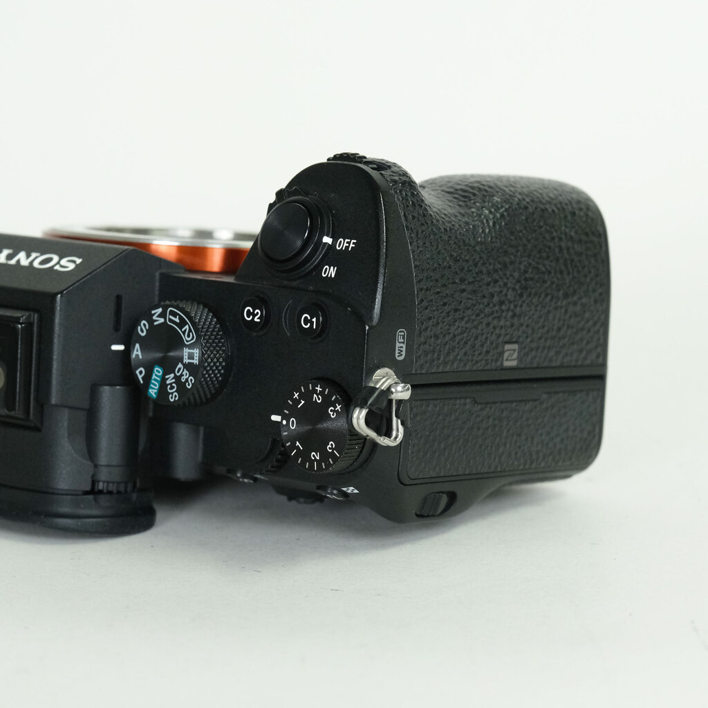 SONY α7 III(ILCE-7M3) SONY α7 III(ILCE-7M3)