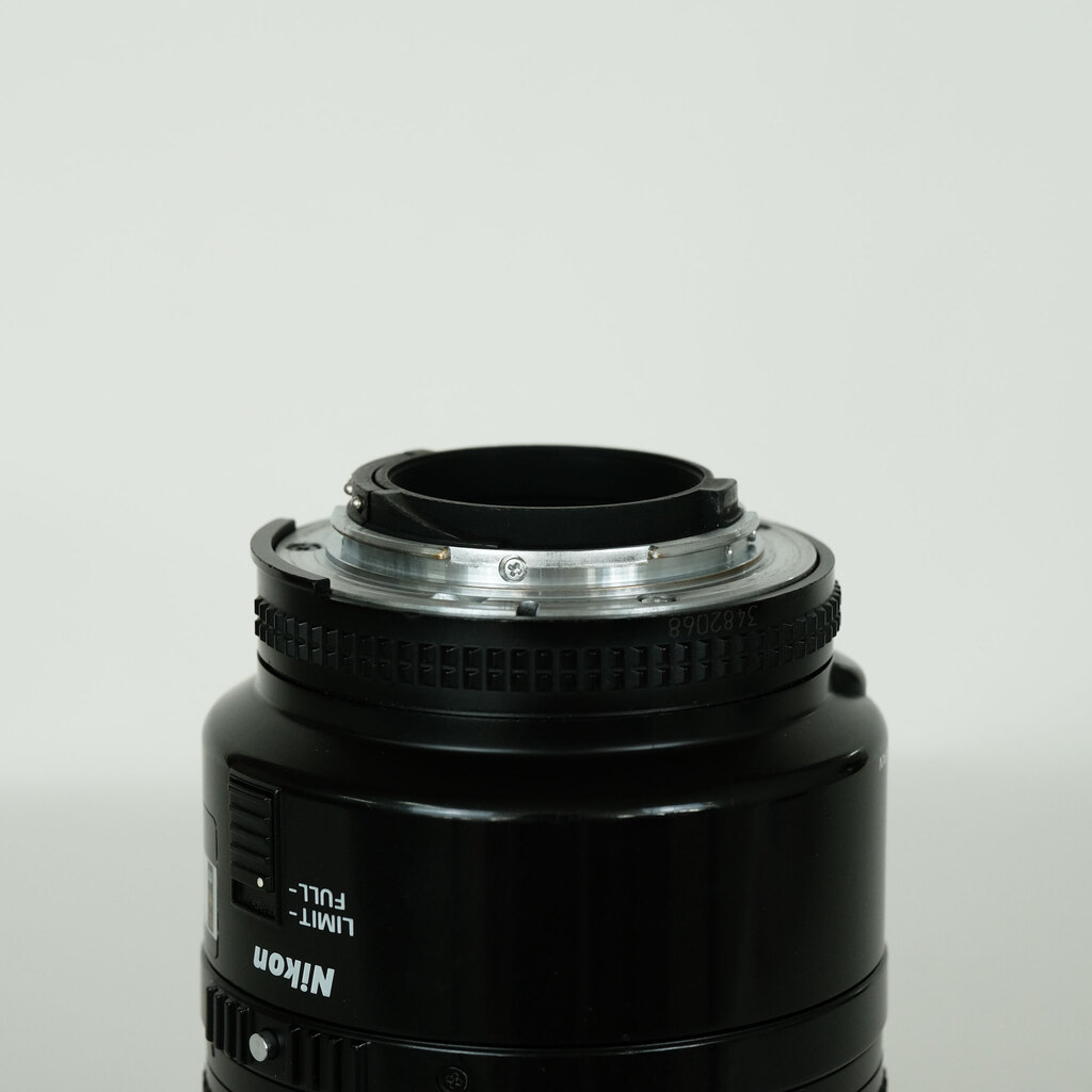 Nikon AF 105mm F2.8D マイクロ