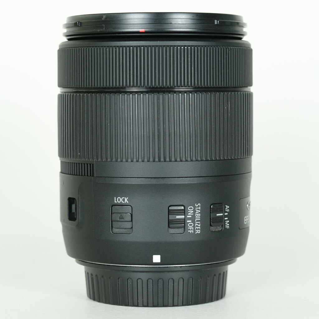 Canon EF-S18-135mm F3.5-5.6 IS USM