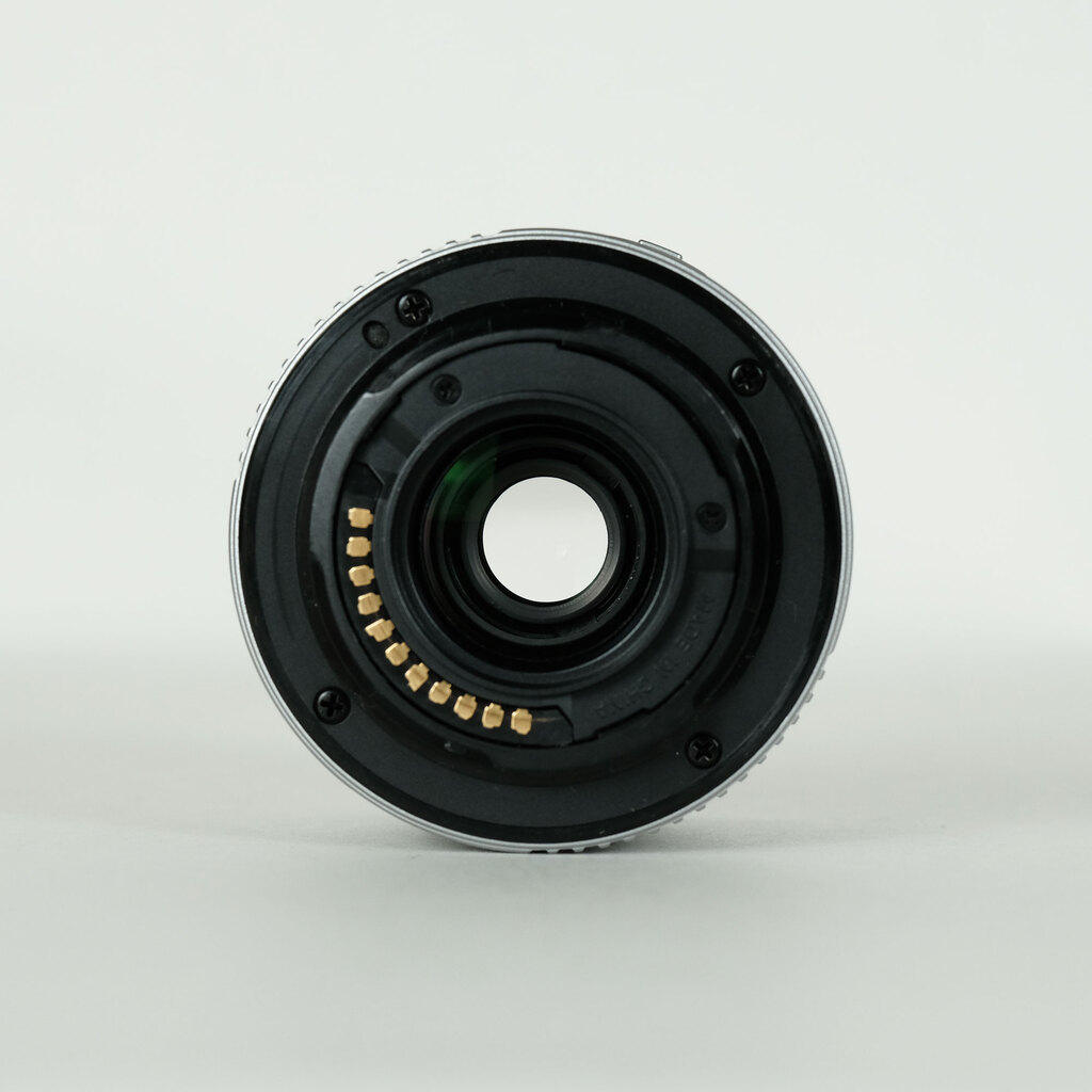 OLYMPUS M.ZUIKO DIGITAL 14-42mm F3.5-5.6IIR シルバー