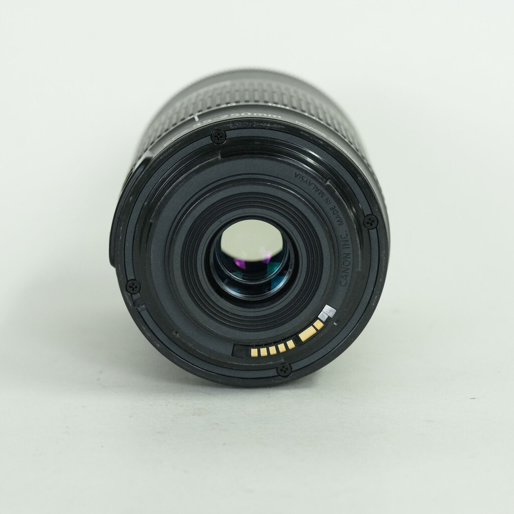 Canon EF-S55-250mm F4-5.6 IS STM Canon EF-S55-250mm F4-5.6 IS STM