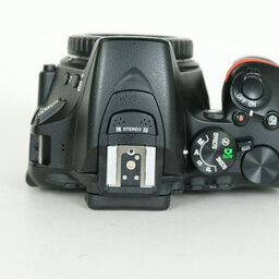 Nikon D5600 Nikon D5600