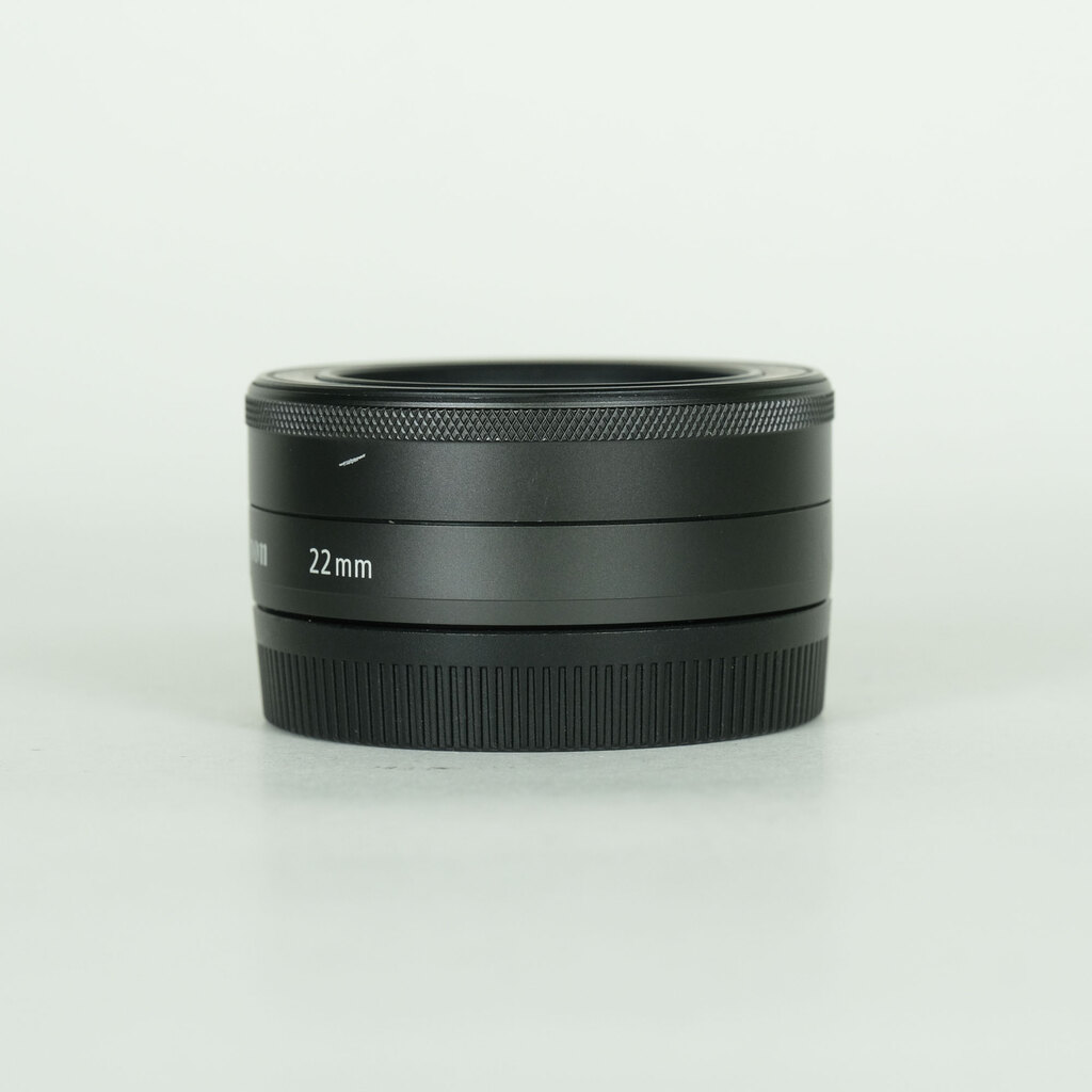 Canon EF-M22mm F2 STMの出品 | ONE SCENE（ワンシーン）