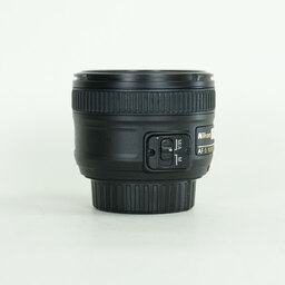 Nikon AF-S NIKKOR 50mm f/1.8G Nikon AF-S NIKKOR 50mm f/1.8G