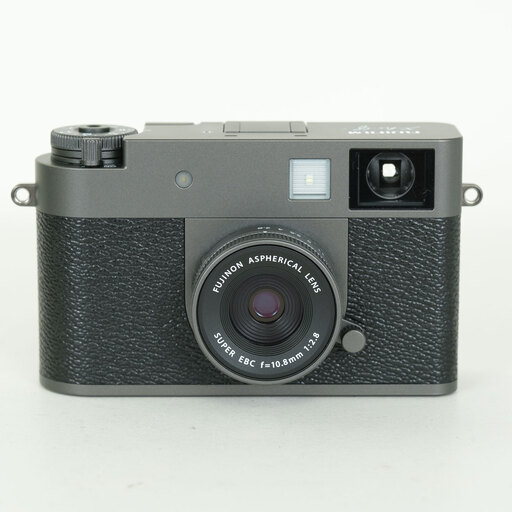 FUJIFILM X half X-HF1