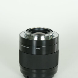 SONY E 50mm F1.8 OSS SEL50F18 SONY E 50mm F1.8 OSS SEL50F18