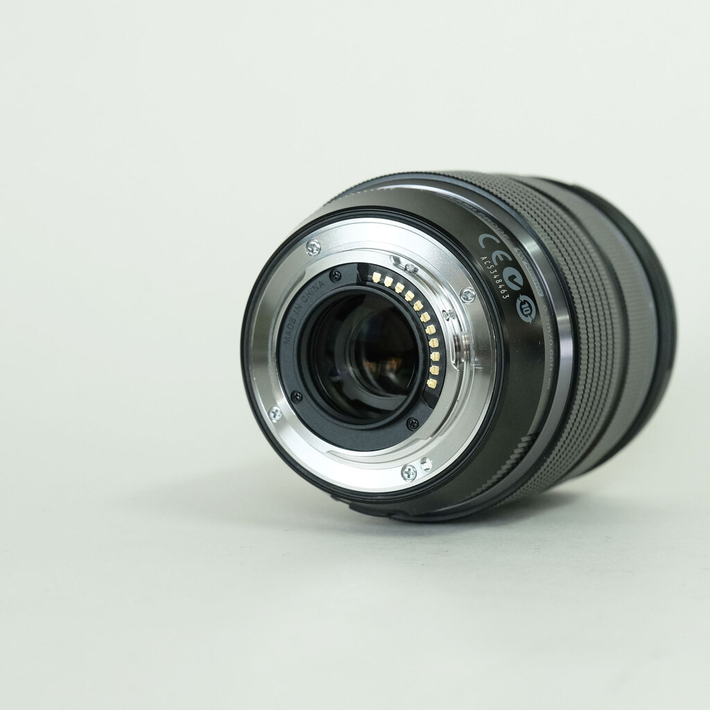 OLYMPUS M.ZUIKO DIGITAL ED 12-40mm F2.8 PRO OLYMPUS M.ZUIKO DIGITAL ED 12-40mm F2.8 PRO