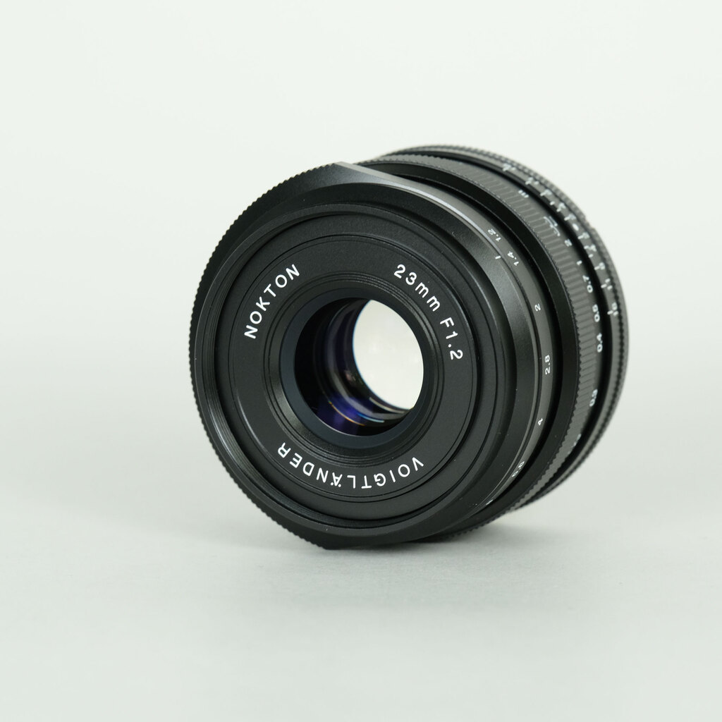 Voigtlander NOKTON 23mm F1.2 Aspherical [フジフイルムX用]の出品