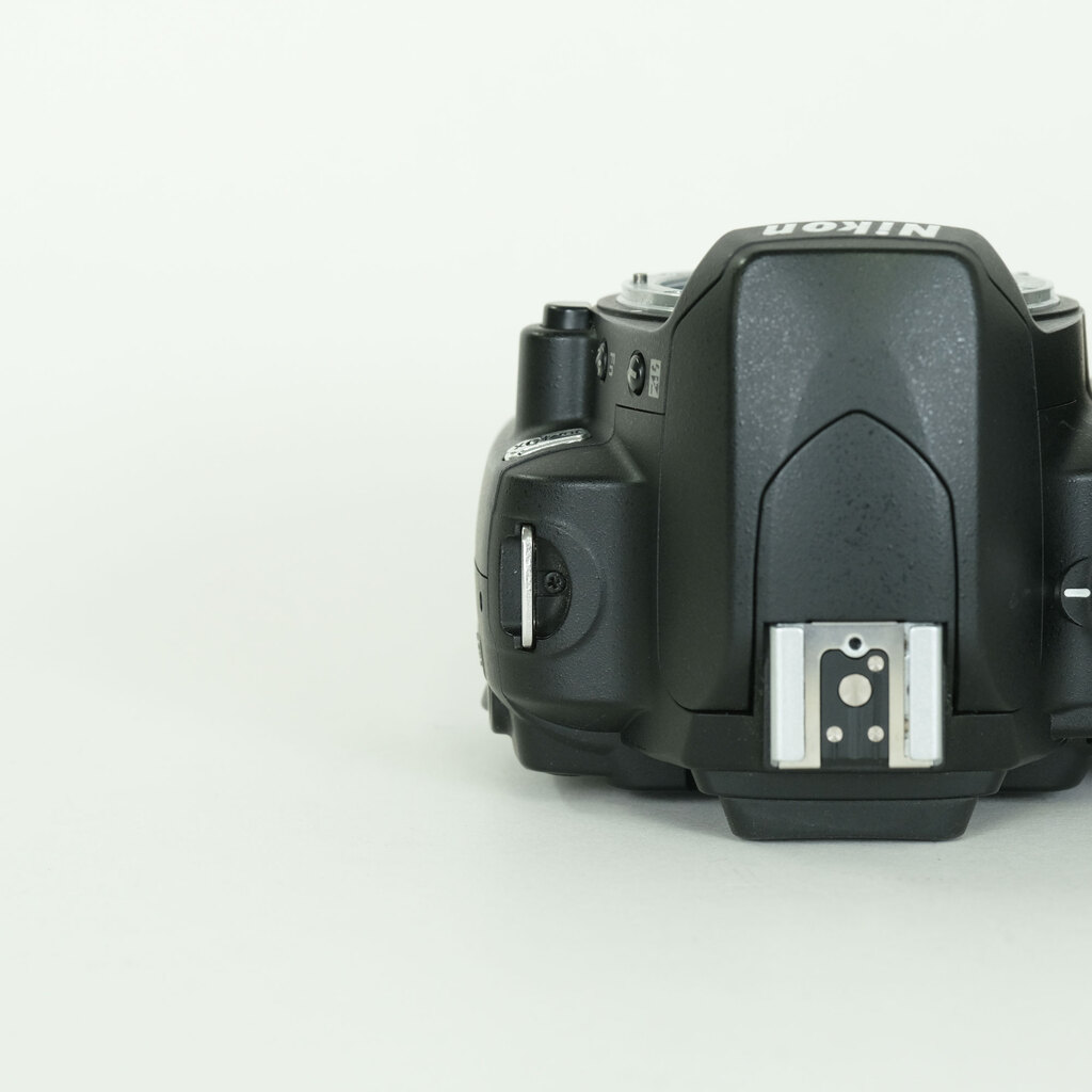 Nikon D40X ボディ