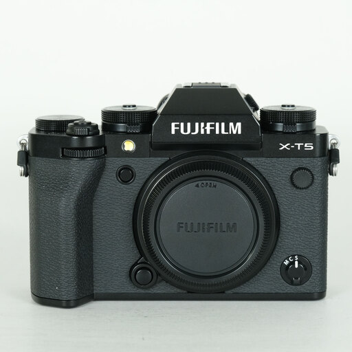 FUJIFILM X-T5を徹底解説。他機種との比較から作例・レビューまで