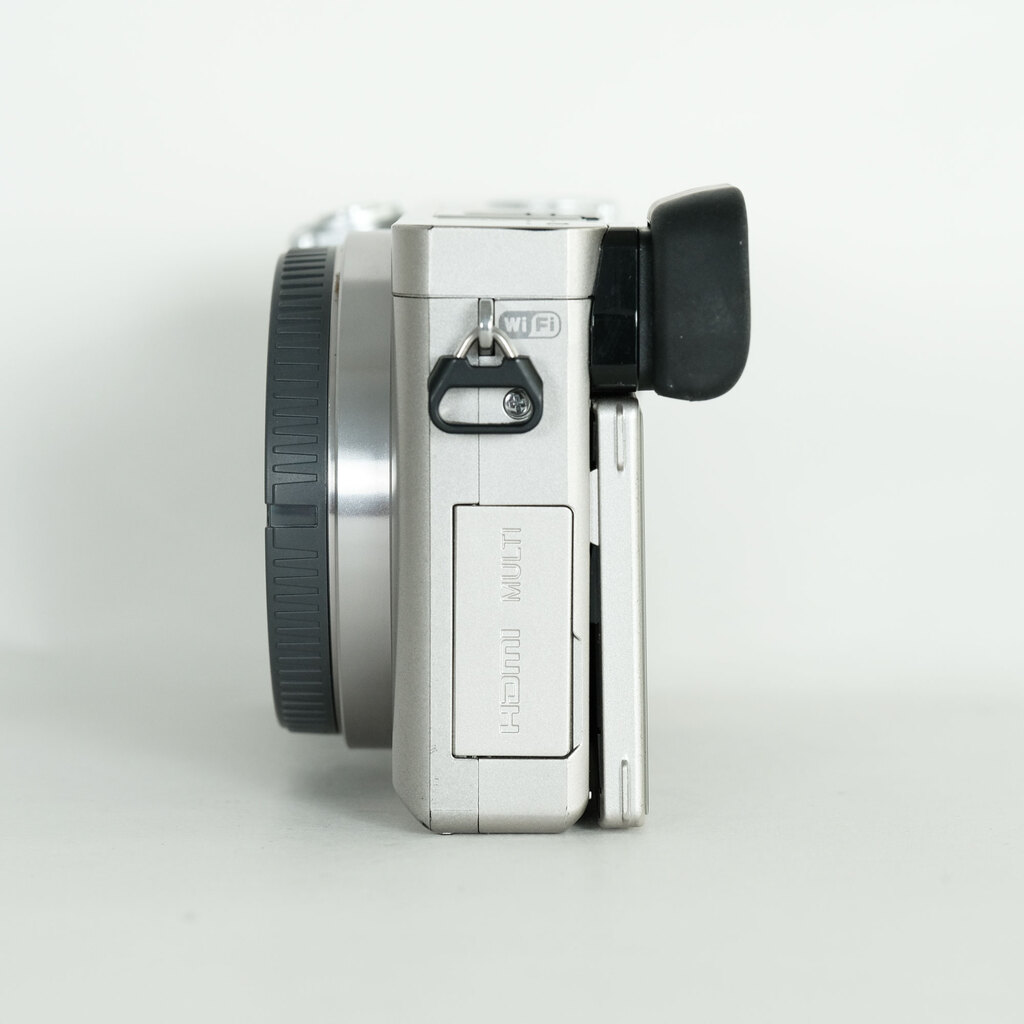 SONY α6000（ILCE-6000）