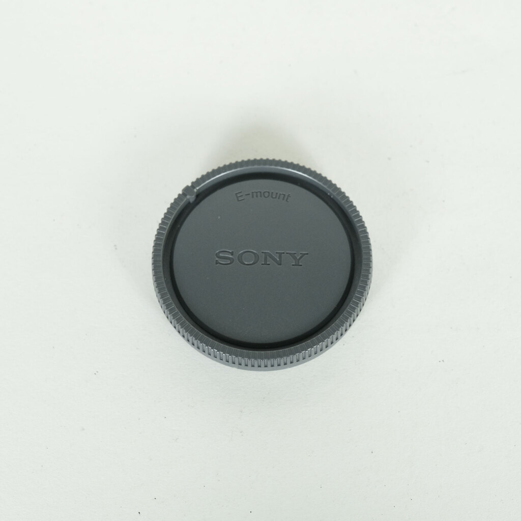 SONY FE 28-70mm F3.5-5.6 OSS SEL2870