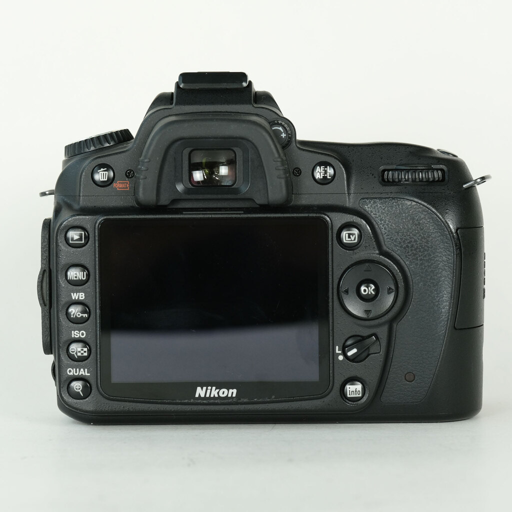 Nikon D90 ボディの出品 | ONE SCENE（ワンシーン）