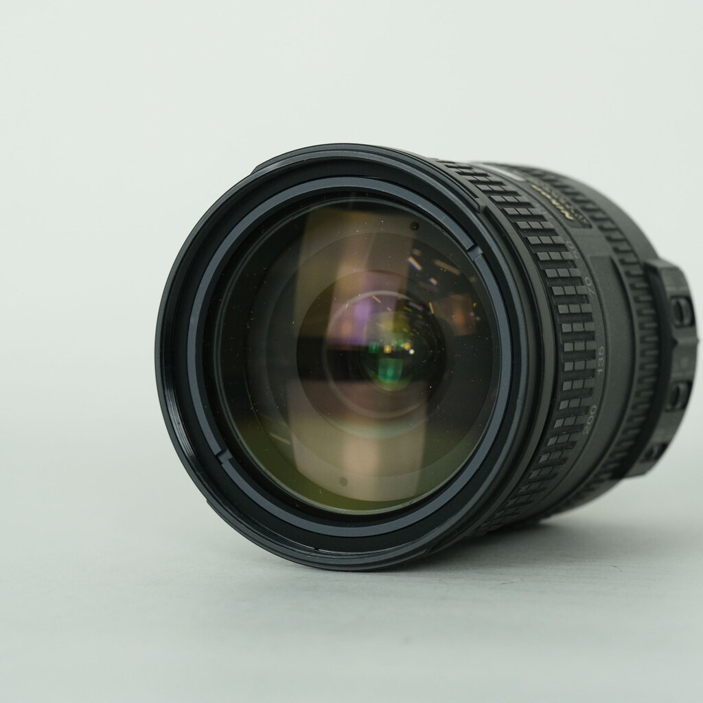 Nikon AF-S DX VR Zoom-Nikkor 18-200mm F3.5-5.6G IF-EDの出品 | ONE