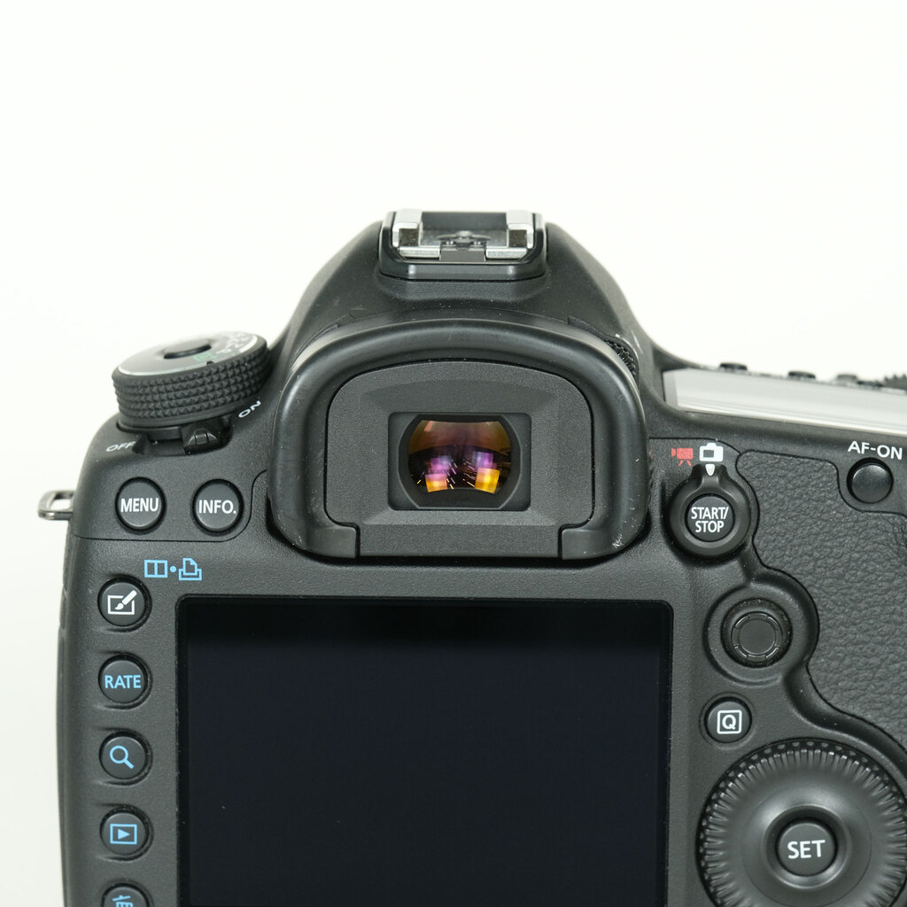 Canon EOS 5D Mark IIIの出品 | ONE SCENE（ワンシーン）