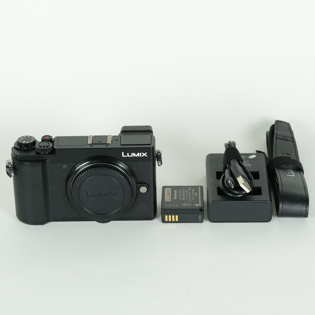 Panasonic LUMIX DC-GX7MK3 ブラックの出品 | ONE SCENE（ワンシーン）
