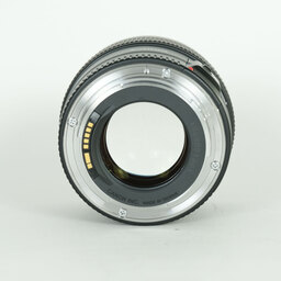 Canon EF85mm F1.8 USM