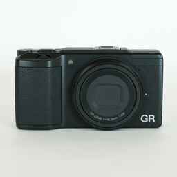 RICOH GR II