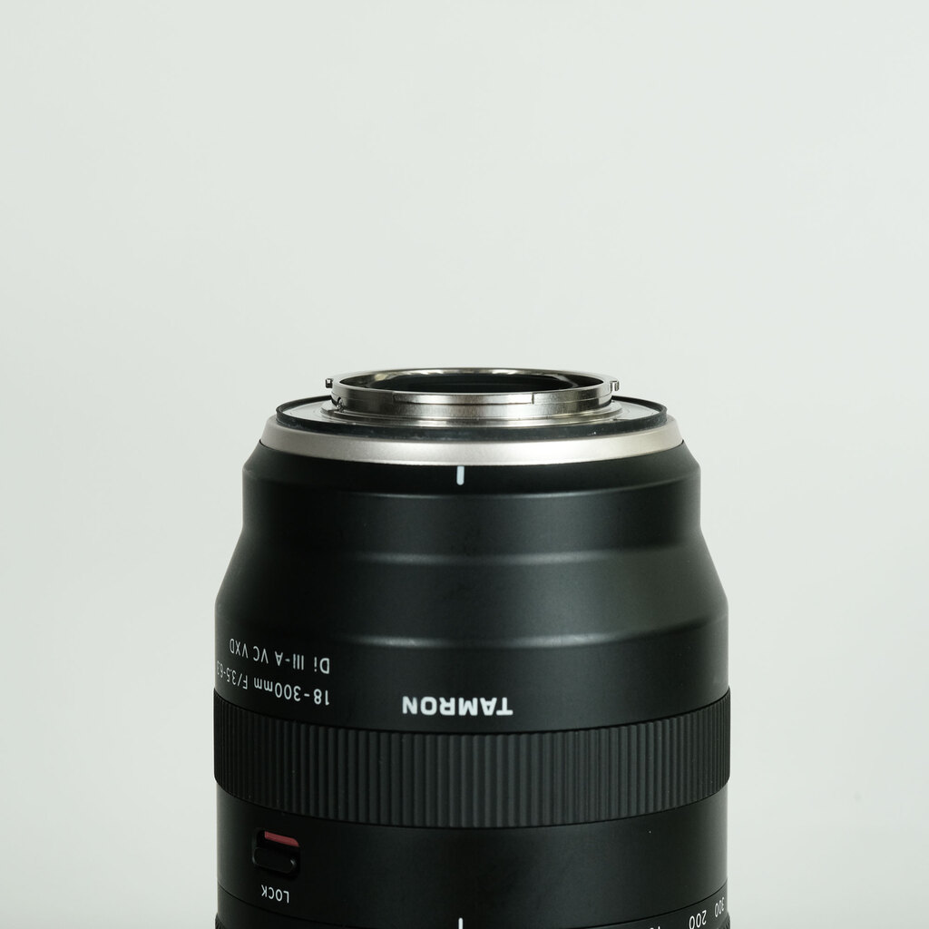 TAMRON 18-300mm F/3.5-6.3 Di III-A VC VXD (Model B061) [フジフイルムX用]