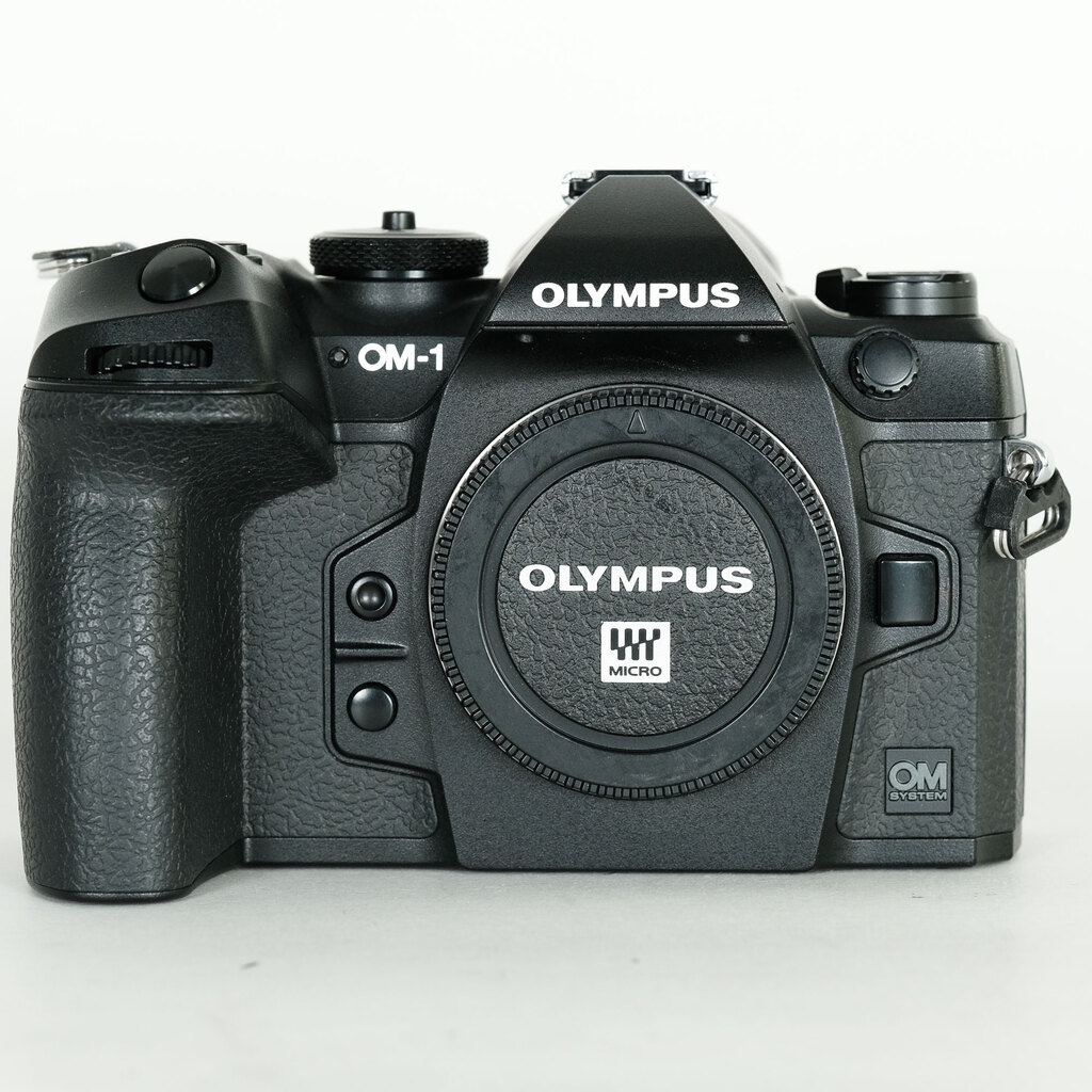 OM SYSTEM OM-1