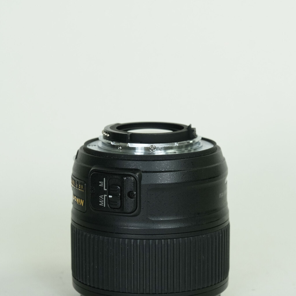 Nikon AF-S NIKKOR 35mm f/1.8G ED