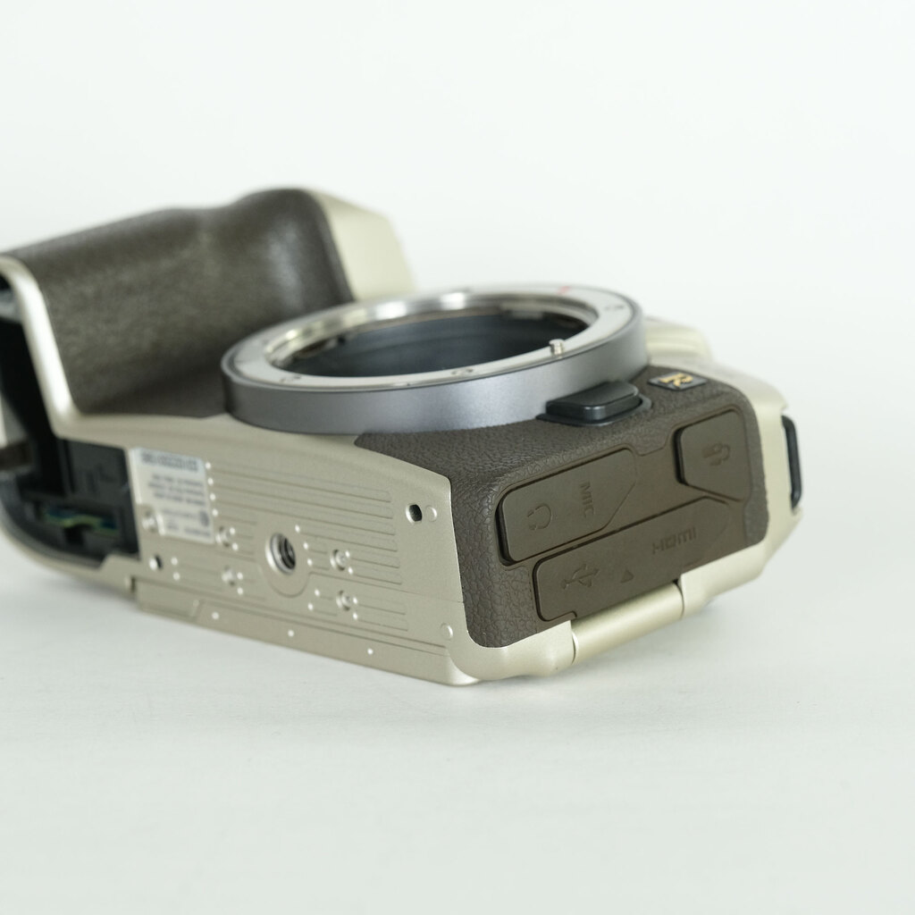 Canon EOS RP ボディ  ゴールド