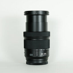 Panasonic LUMIX S 28-200mm F4-7.1 MACRO O.I.S.