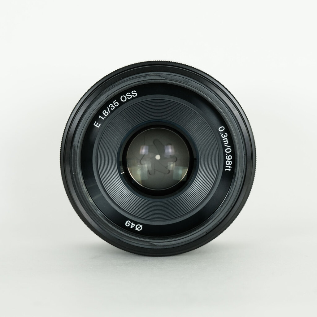SONY E 35mm F1.8 OSS SEL35F18