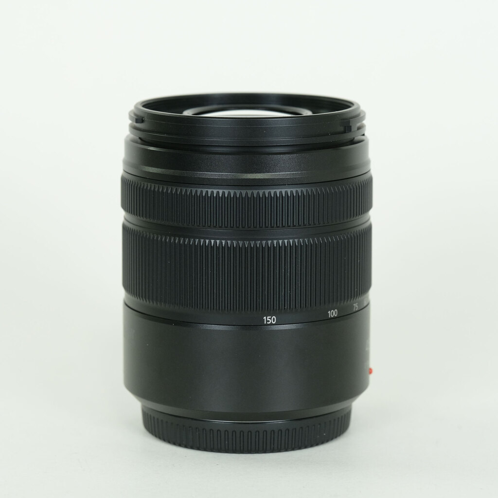 Panasonic LUMIX G VARIO 45-150mm / F4.0-5.6 ASPH. / MEGA O.I.S. Panasonic LUMIX G VARIO 45-150mm / F4.0-5.6 ASPH. / MEGA O.I.S.