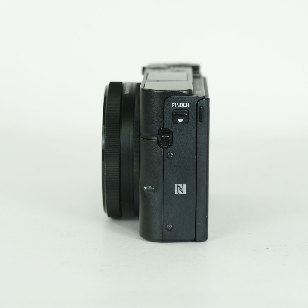 SONY Cyber-shot DSC-RX100M3