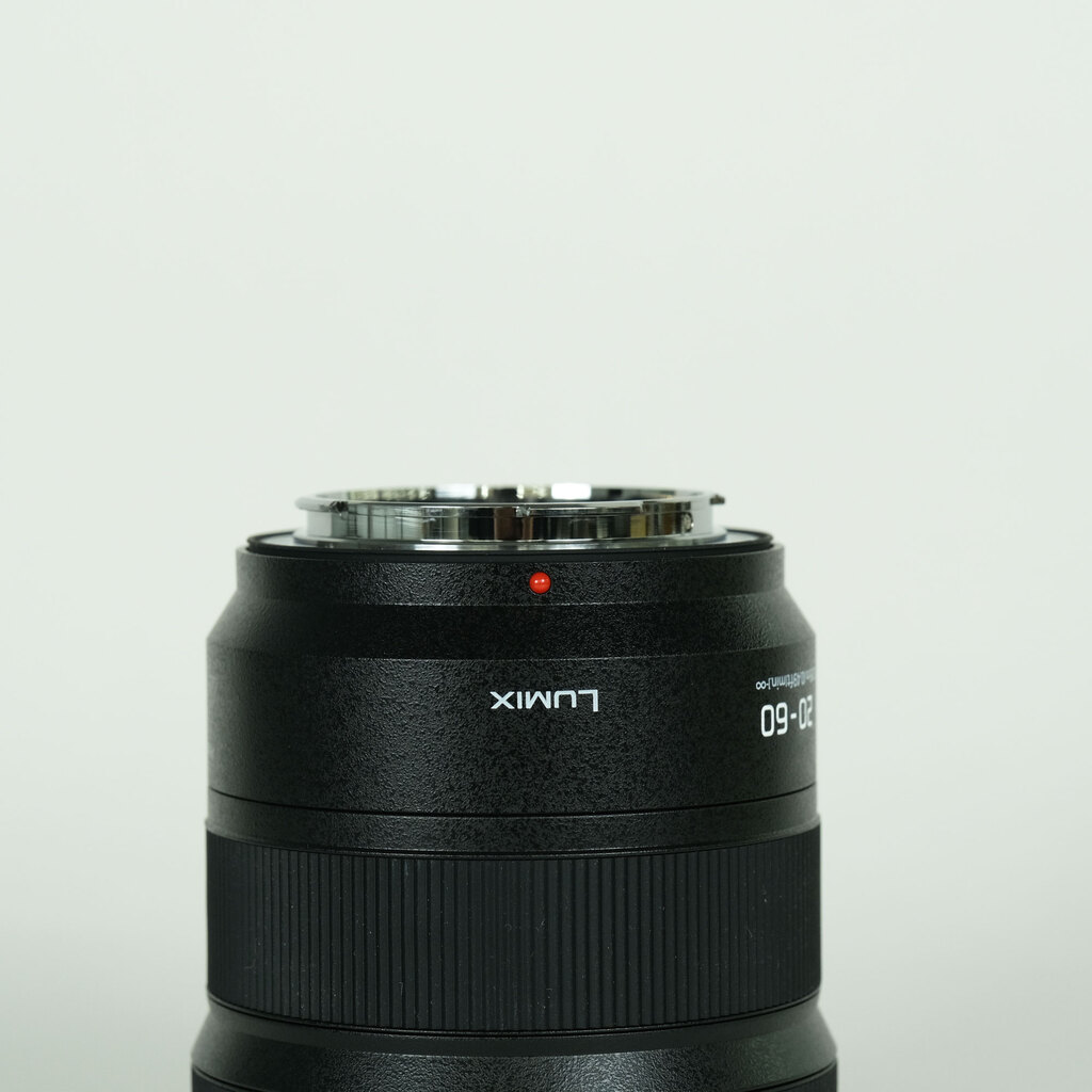 Panasonic LUMIX S 20-60mm F3.5-5.6 Panasonic LUMIX S 20-60mm F3.5-5.6