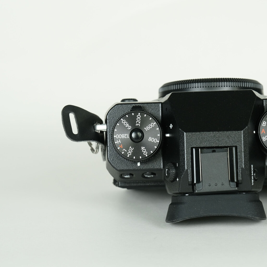 FUJIFILM X-H1