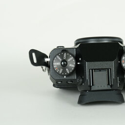 FUJIFILM X-H1