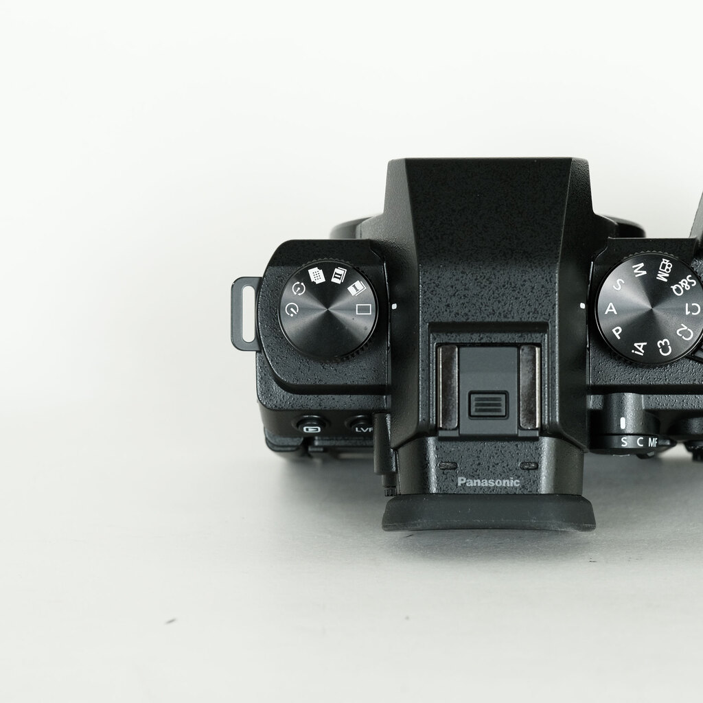 Panasonic LUMIX S5II DC-S5M2