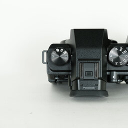 Panasonic LUMIX S5II DC-S5M2